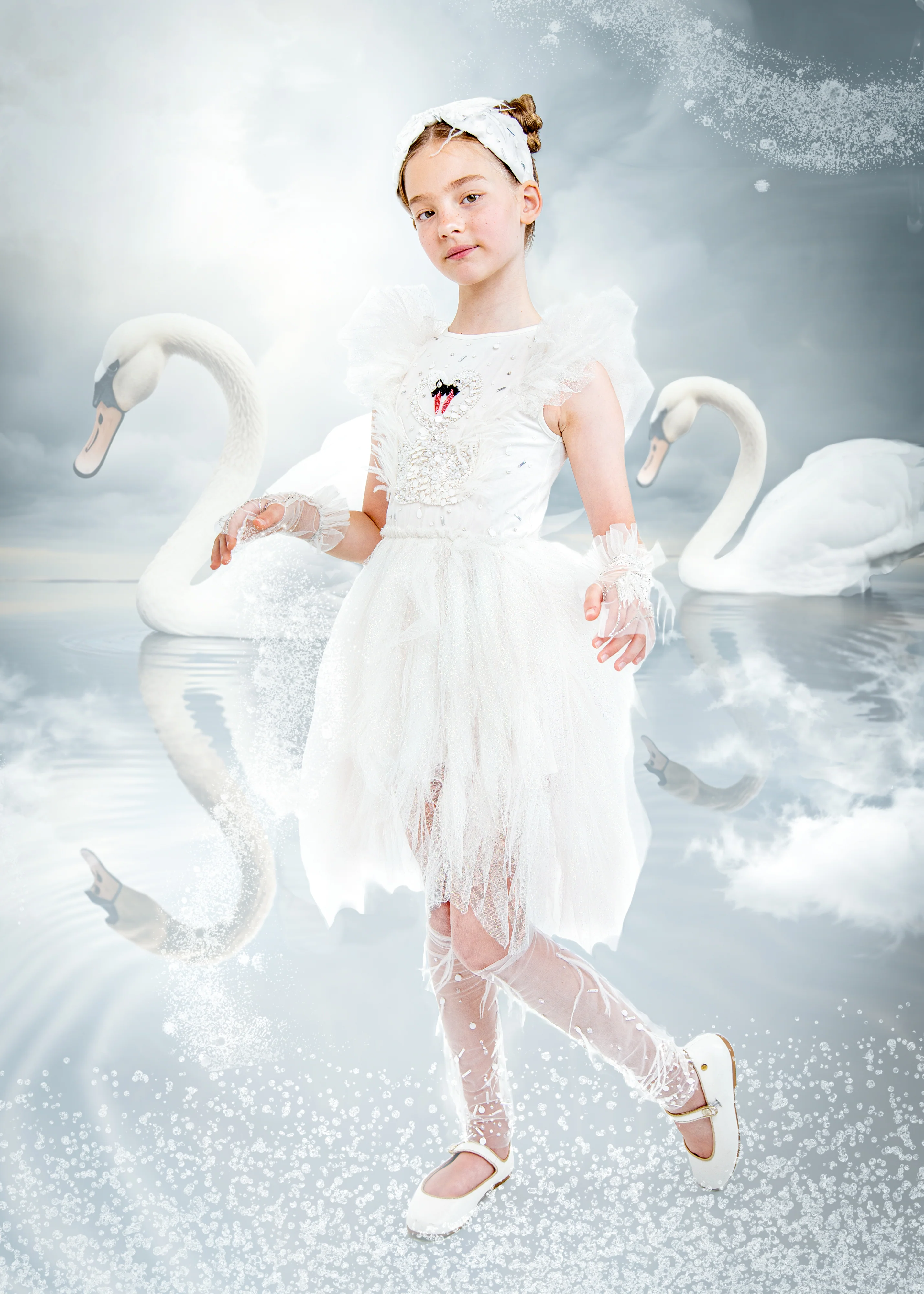 Swan Lake Gloves - Image 3